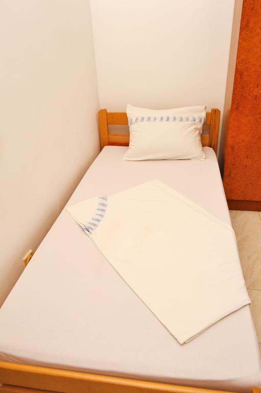 Guest House Lukac Бар Екстер'єр фото
