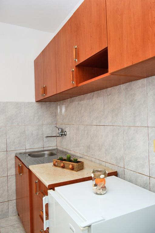 Guest House Lukac Бар Екстер'єр фото