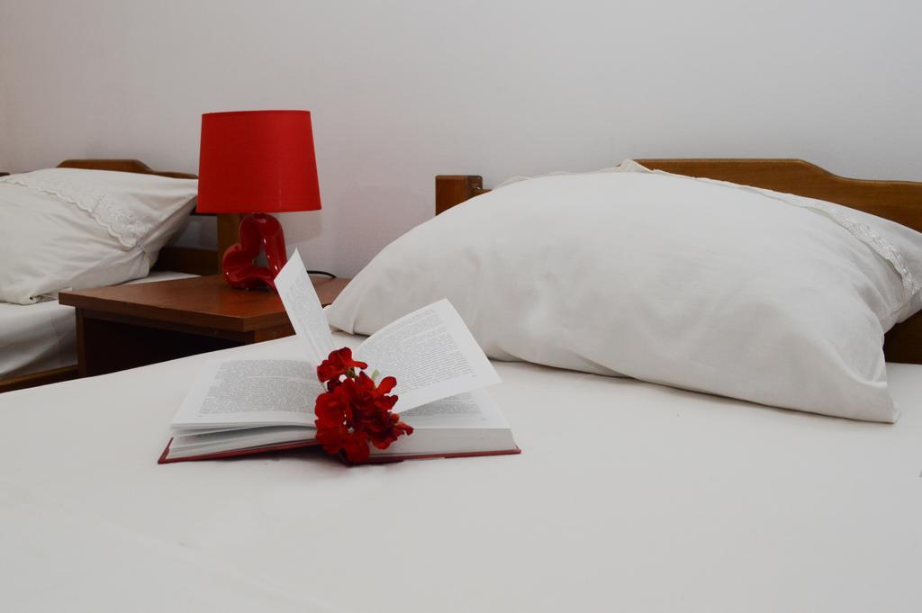 Guest House Lukac Бар Екстер'єр фото