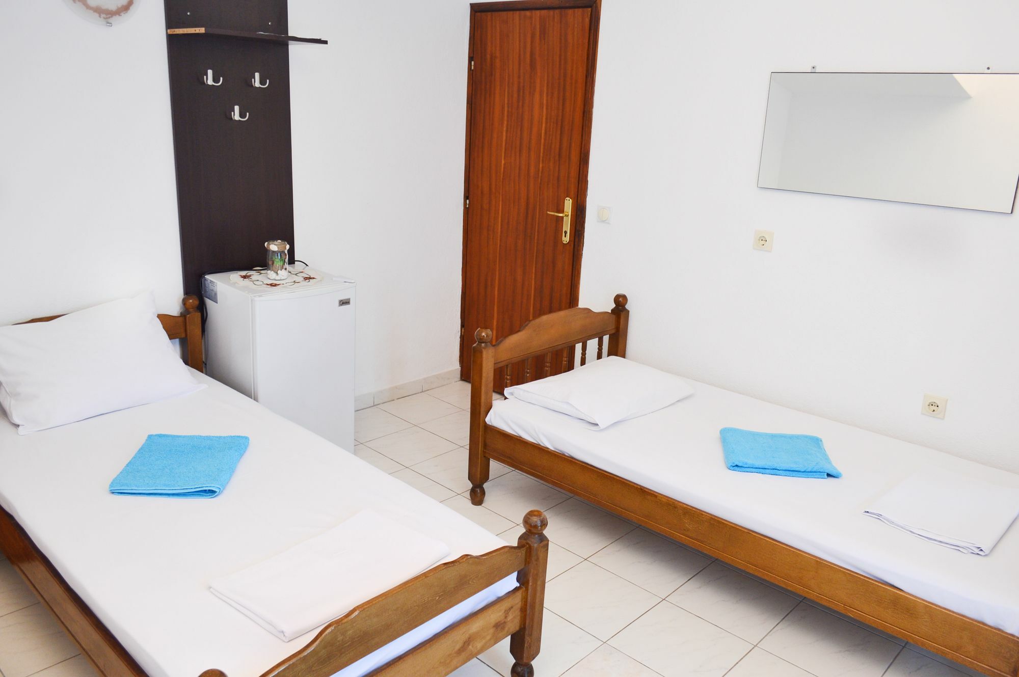 Guest House Lukac Бар Екстер'єр фото